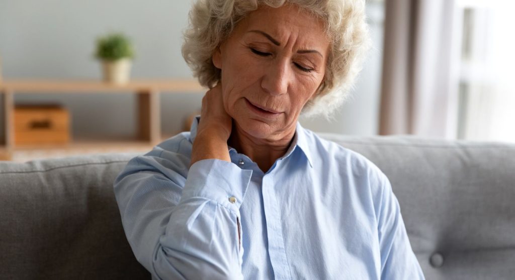 CBD oil for fibromyalgia - Women with fibromyalgia neck pain