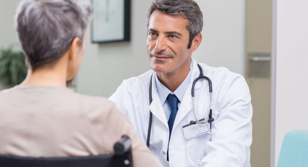 Patient talking to doctor before using CBD oil for MS
